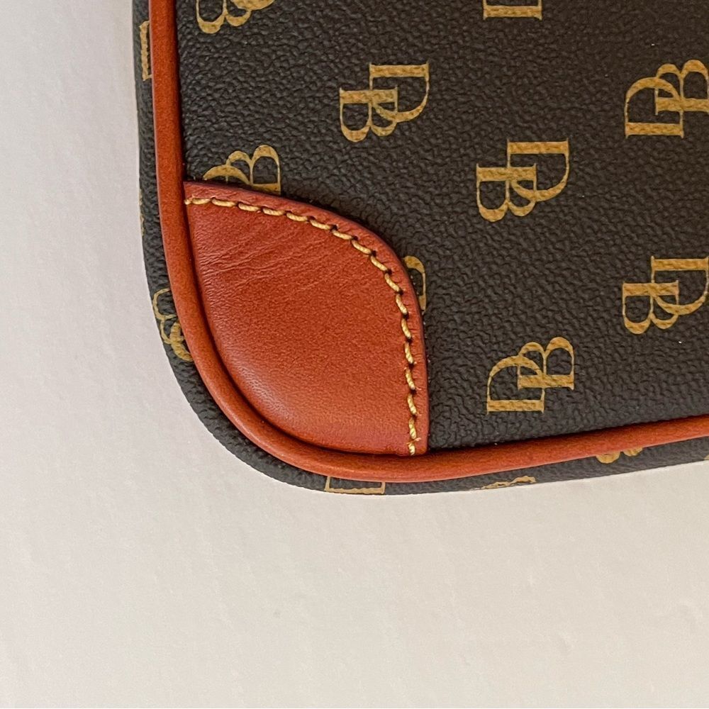 HP 🎉 Dooney & Bourke Gretta Slim Crossbody bag. Color: Brown Tmoro - Picture 5 of 13